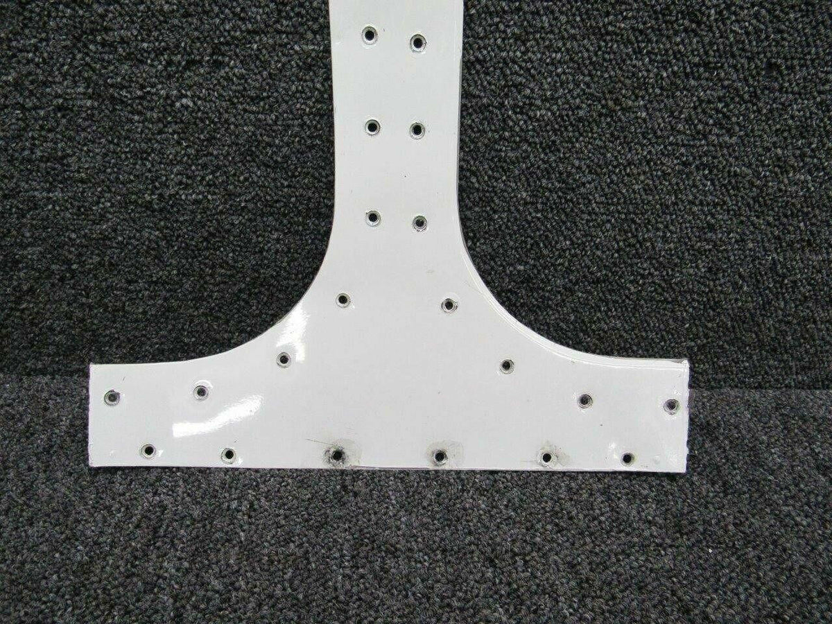 Cessna 5111602-7 Cessna 421B Window Retainer Center Upper