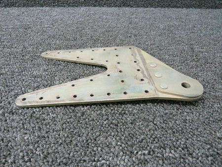 Piper PA46-350P Fitting Spar Forward RH P/N 83019-003