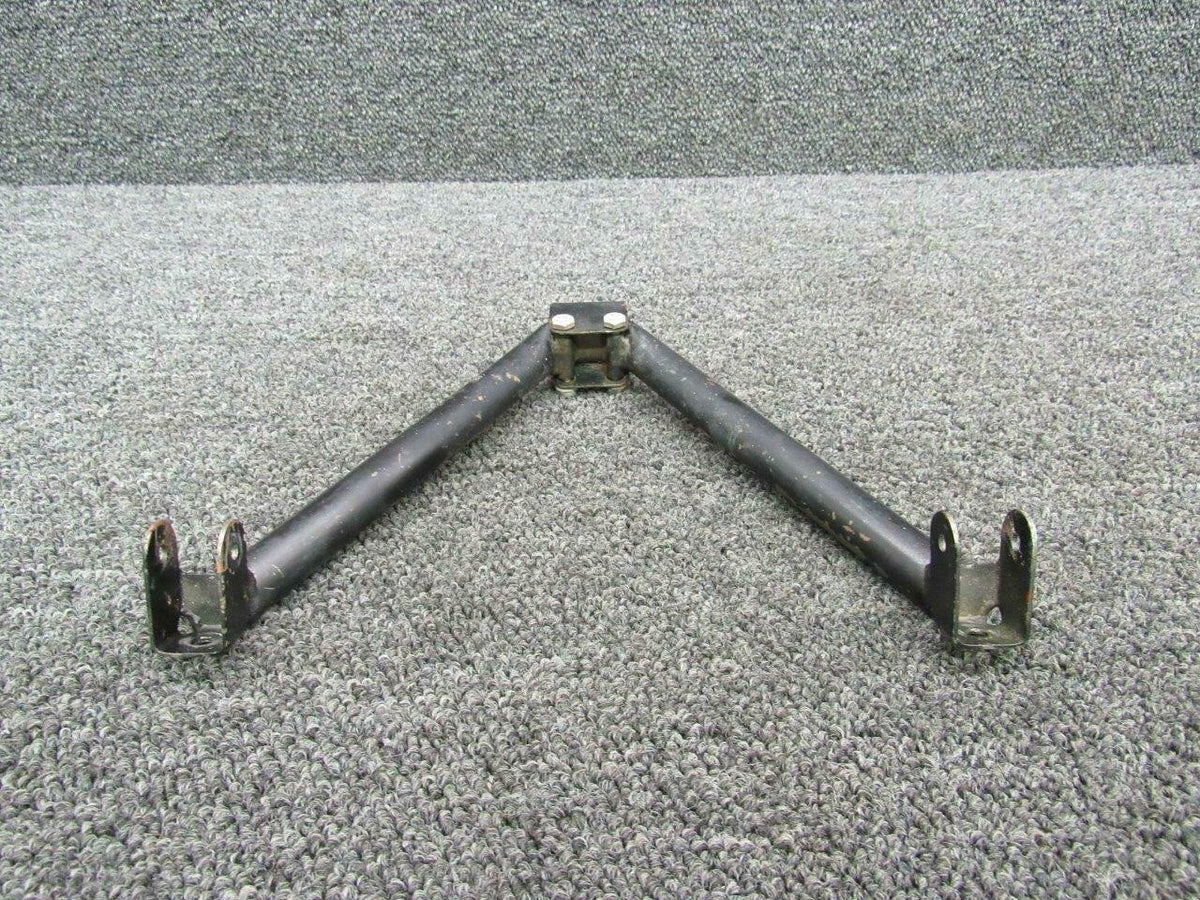 Piper 63464-005 Piper PA32RT-300T Toe Brake Brace Assy