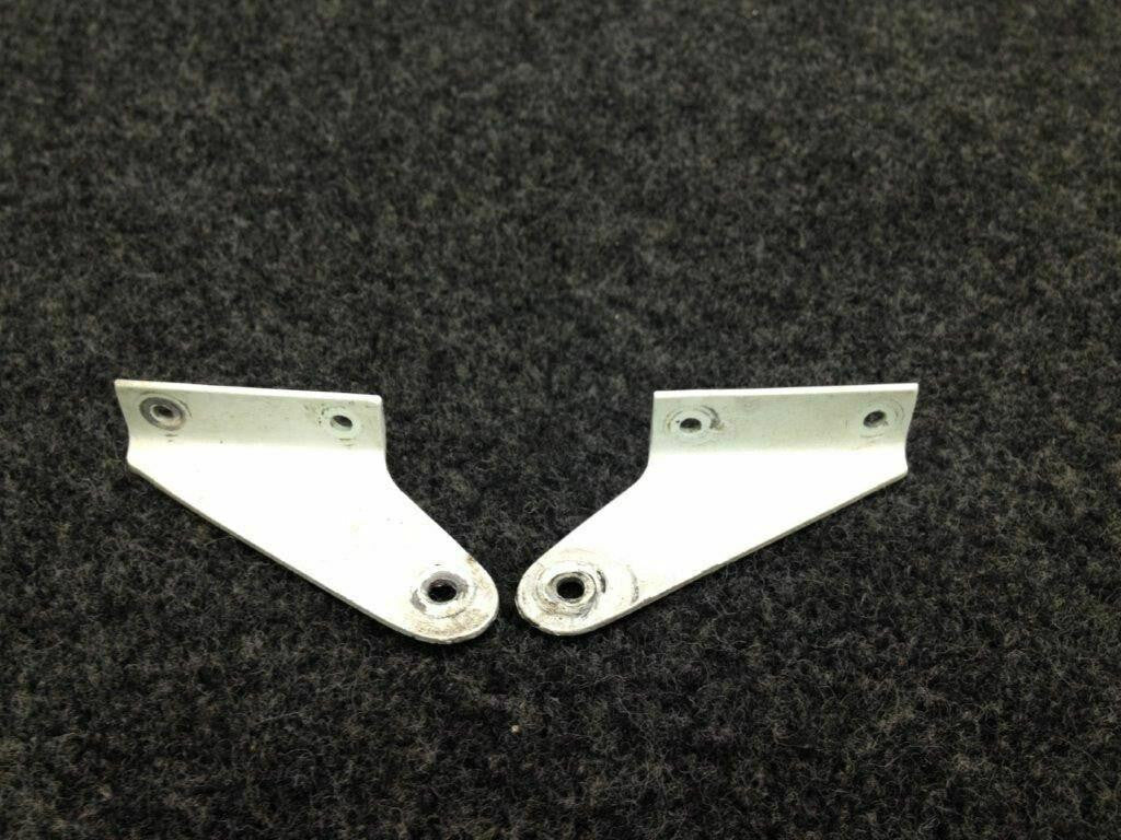 Bellanca 4008-1 / 4008-2 Bellanca 17-30 Bracket Main Gear Door Set