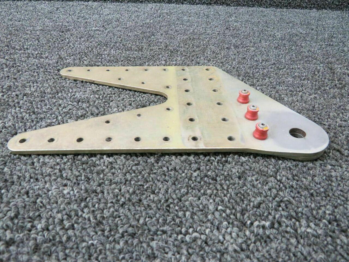 Piper PA46-350P Fitting Spar Forward LH P/N83019-002