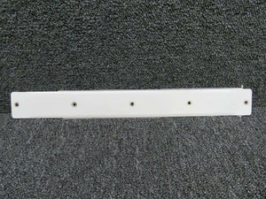 0512032-4 (WEU: 0512032-5) Cessna 172M Retainer Aft Window