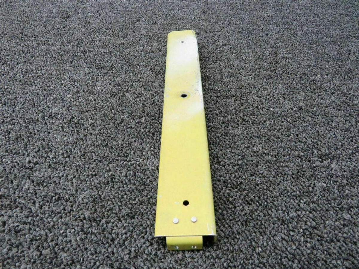 Piper PA46-350P Bracket P/N82922-002