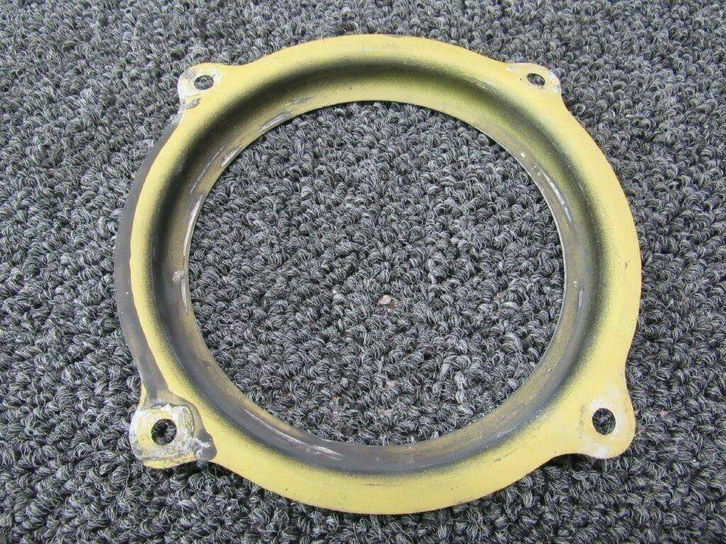 Beechcraft 169-110000-235 Beech 76 Retainer Landing Light