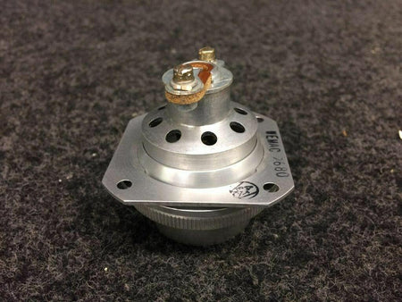 Piper 472-911 Alt 2680 Piper PA-31T Light Assy Reading Volts 28