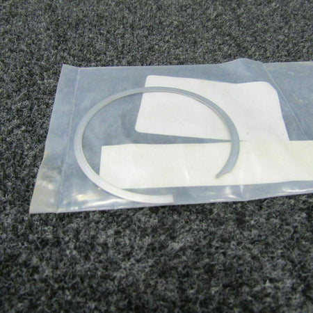 Cessna 155-04400 Cessna Retainer NEW OLD STOCK W/ 8130-3 C20