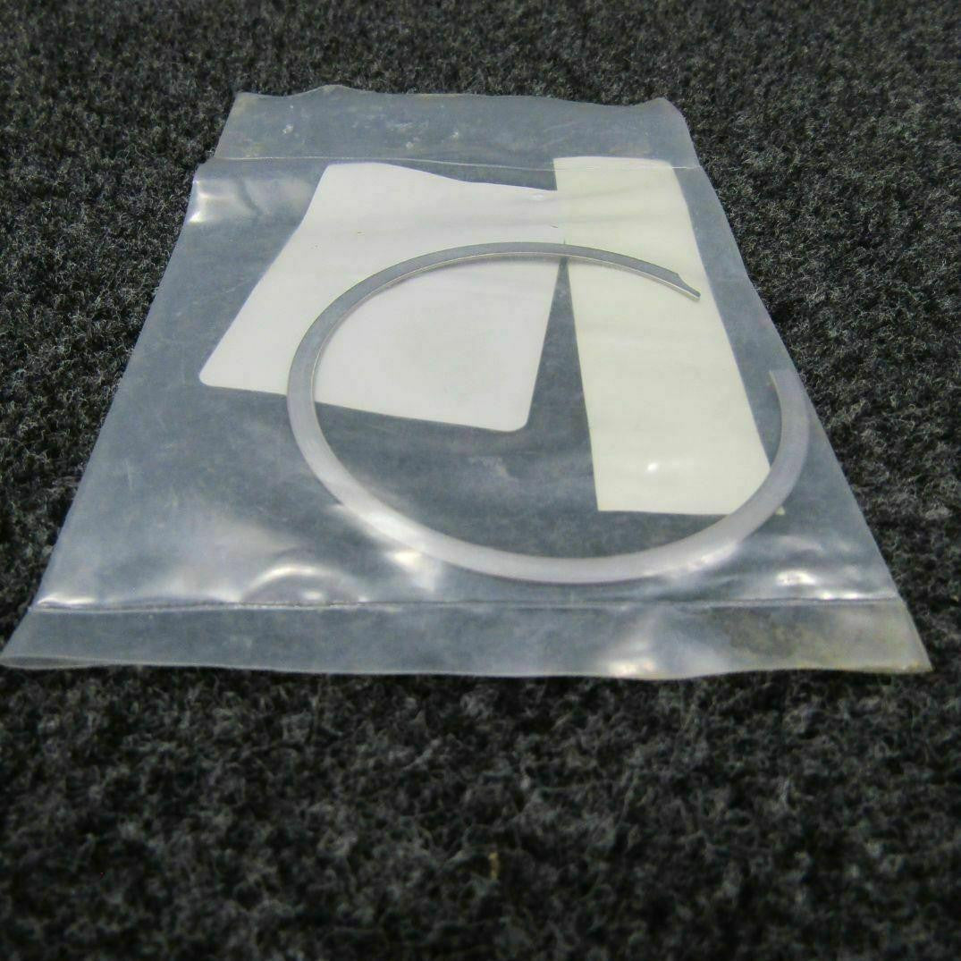 Cessna 155-04400 Cessna Retainer NEW OLD STOCK W/ 8130-3 C20