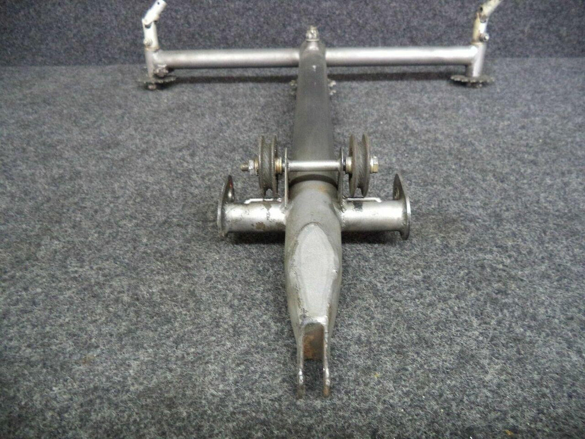 Piper 62703-033 Piper PA28-181 Archer Tee Bar Control Column