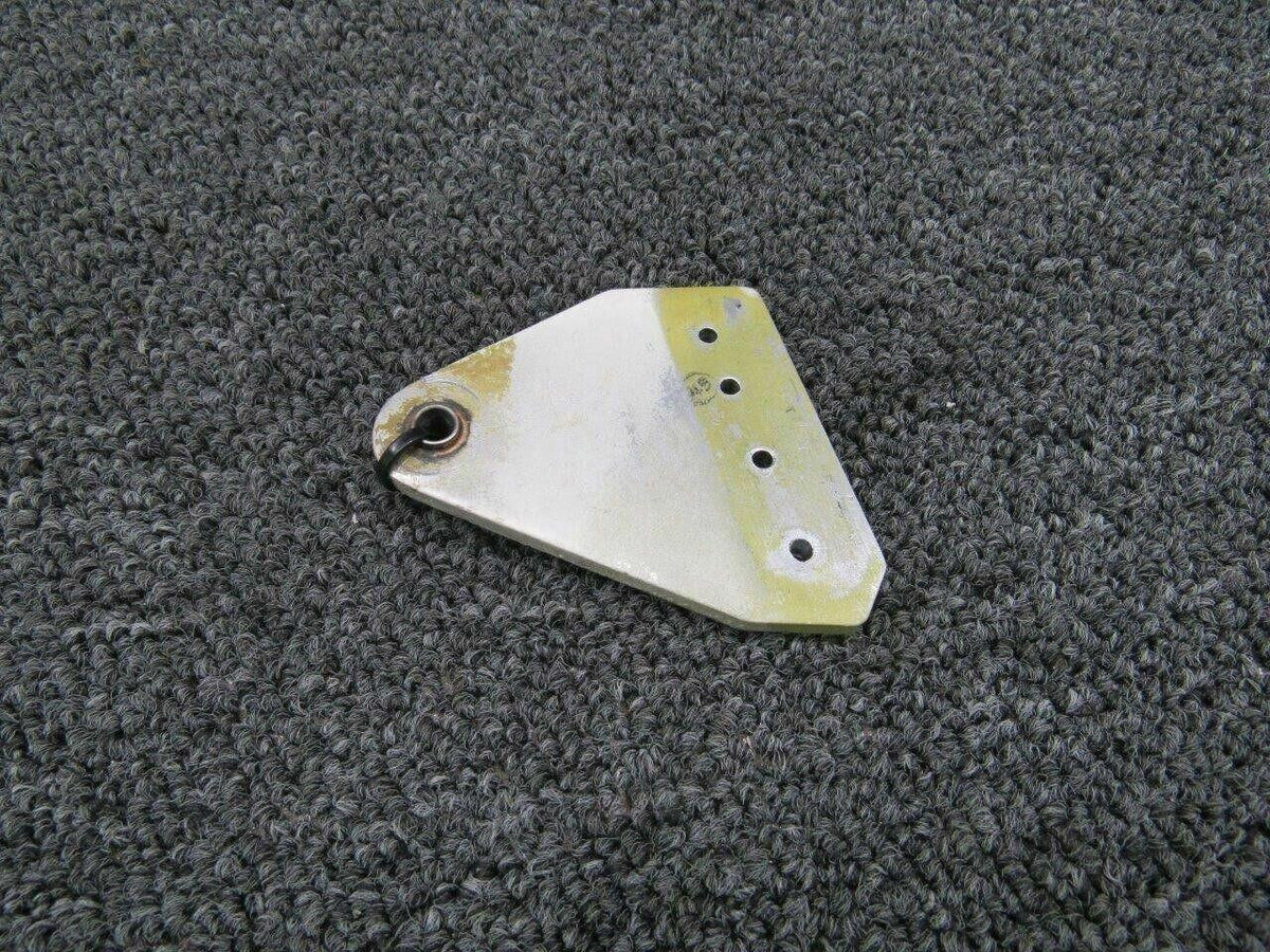 Rockwell 44313-2 Rockwell Commander 114 Elevator Center Hinge Assy RH