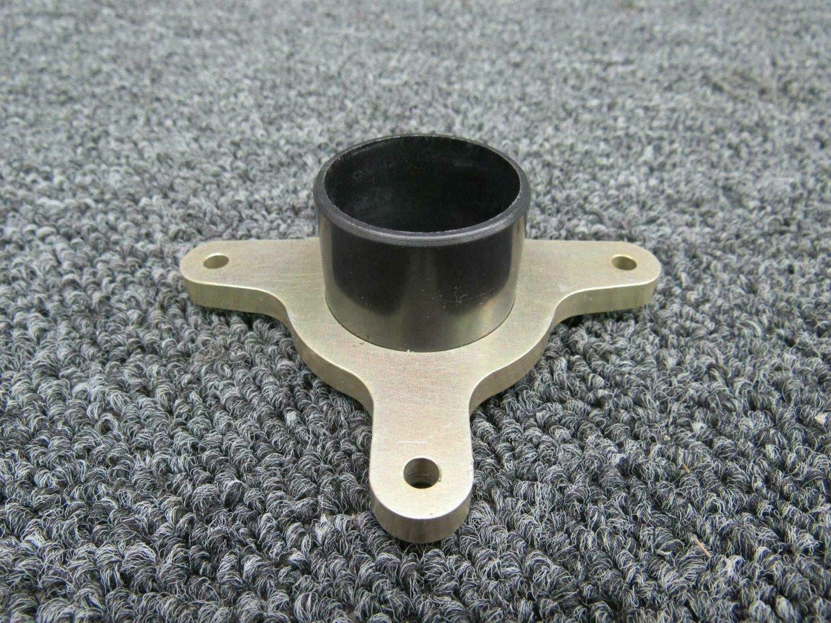 Cirrus 29035-001 Cirrus SR20 Flap Bushing Mount