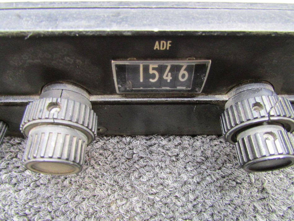 066-1023-00 King Radio KR-85 ADF Receiver with Tray, Mods (14V, Cracked Knobs)