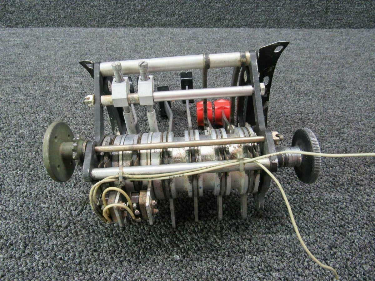 Cessna 5091504-3 Cessna 421B Engine Quadrant Controls Assy