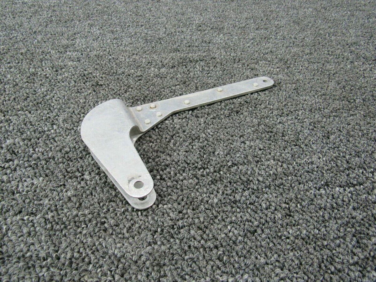 Cessna 1260649-1 Cessna T210N Tail Bellcrank Link