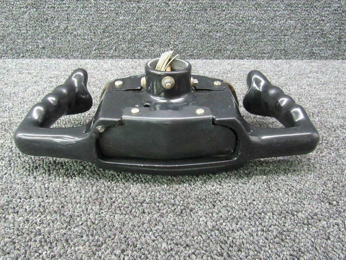 Cessna 5261001-14 Cessna 421B Control Wheel Co-Pilot W/ Mic Switch, Map Dimmer