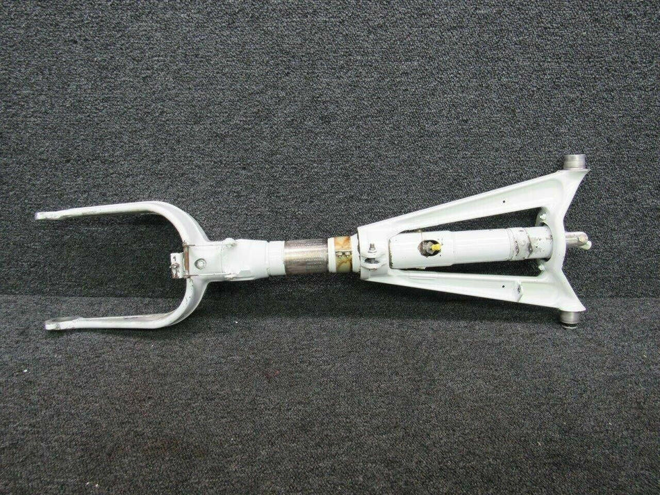 Cessna 5042000-212 WEU 5042000-219 / 225 Cessna 421B Nose Gear Strut Assy