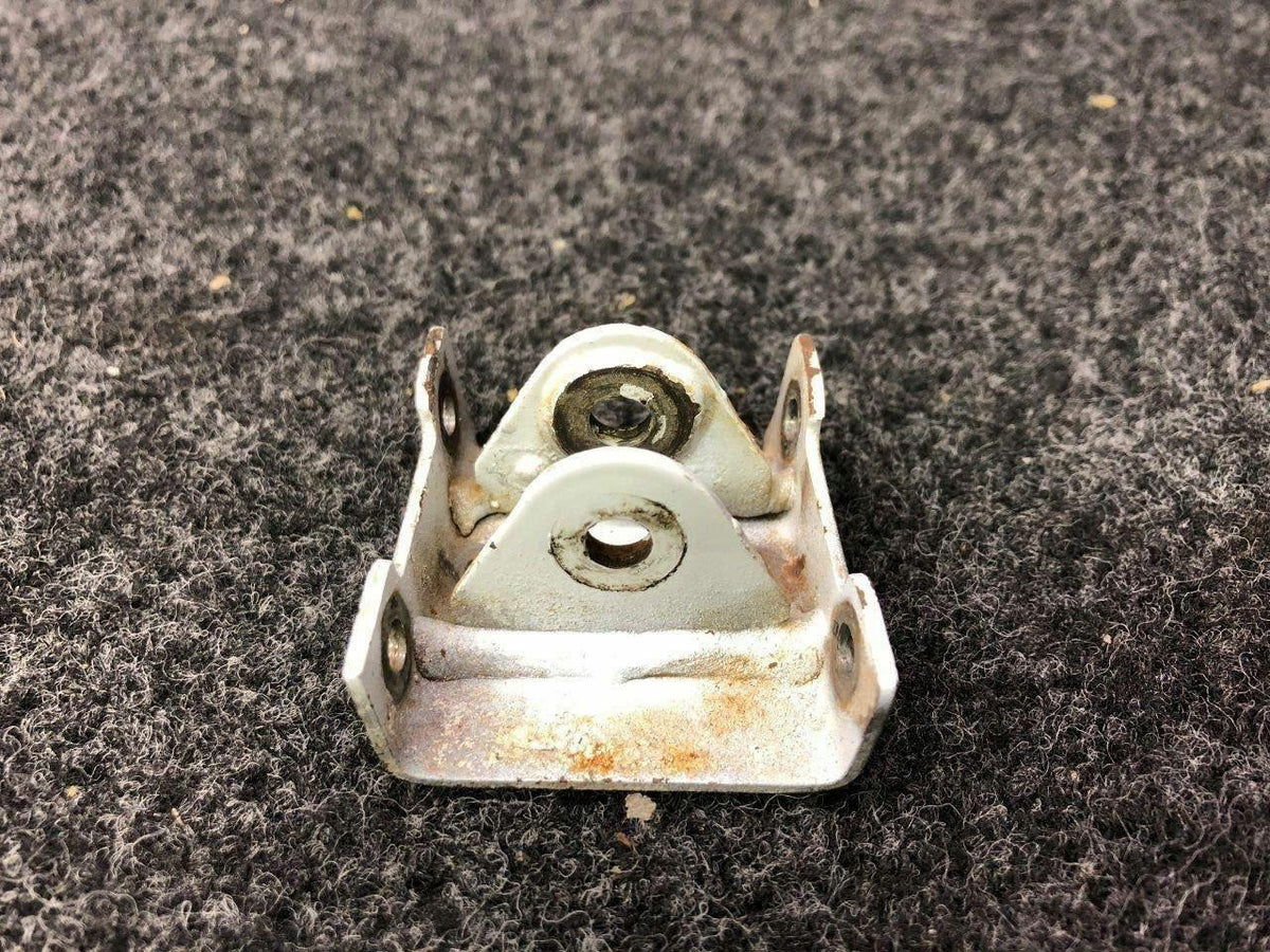 Piper 51108-000 Piper PA-31T Hinge Assy Rudder Upper