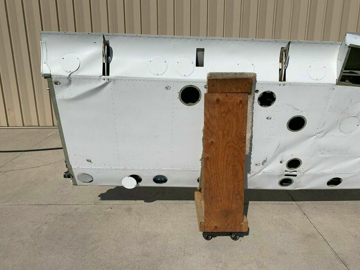 Cessna 0722000-32 Cessna 182T Wing Assy RH Structure CORE