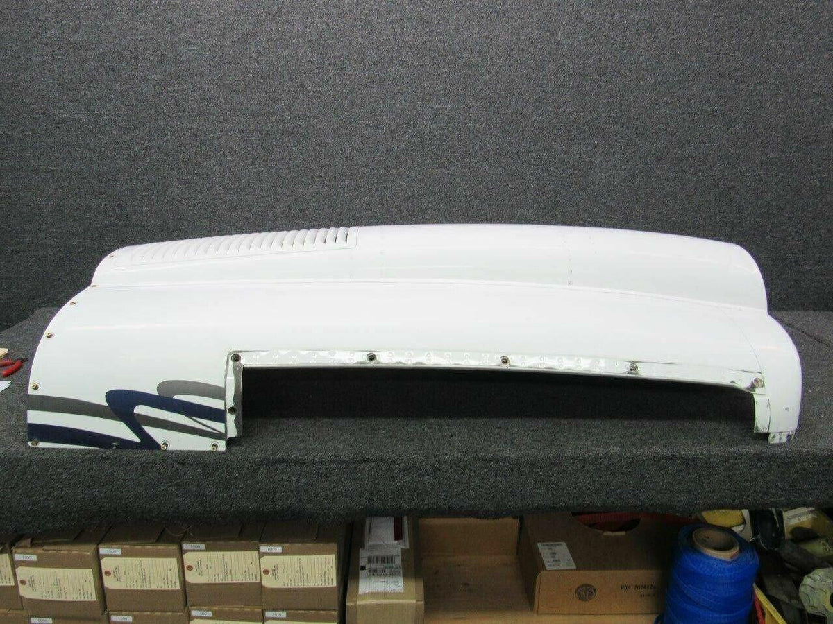 Cessna 5121008-204 / 5052011-7 Cessna 421B Cowling Assy Upper RH W/ Nose Cap