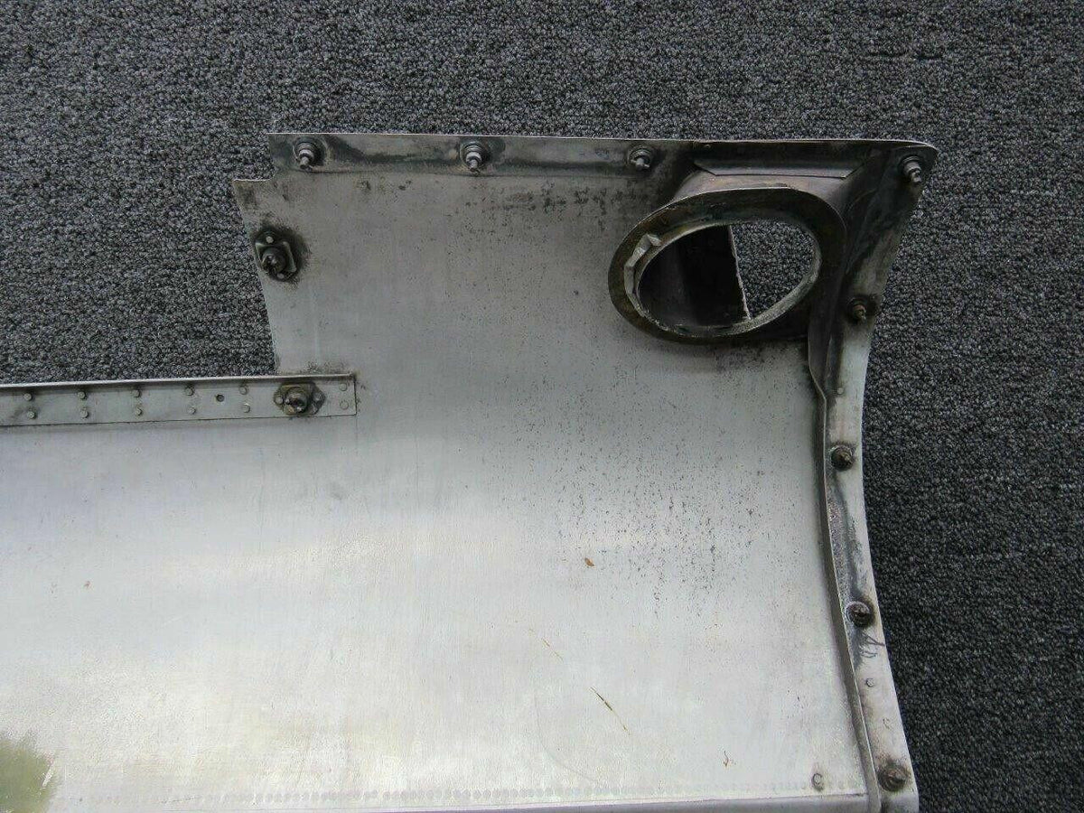 Cessna 5121008-204 / 5052011-7 Cessna 421B Cowling Assy Upper RH W/ Nose Cap