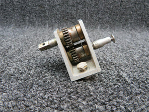2416001-1 Cessna 172RG Fuel Selector Gear Assembly