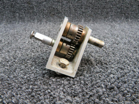 Cessna 2416001-1 Cessna 172RG Fuel Selector Gear Assembly