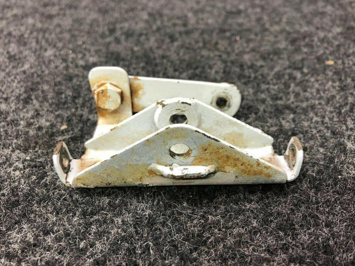 Piper 51078-004 Piper PA-31T Hinge Assy Rudder Lower