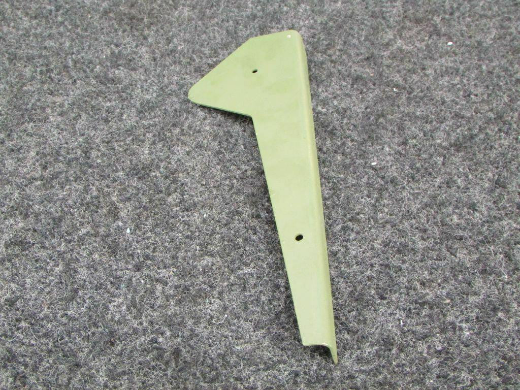 Cessna 0742019-5 Cessna Bracket NEW OLD STOCK SA