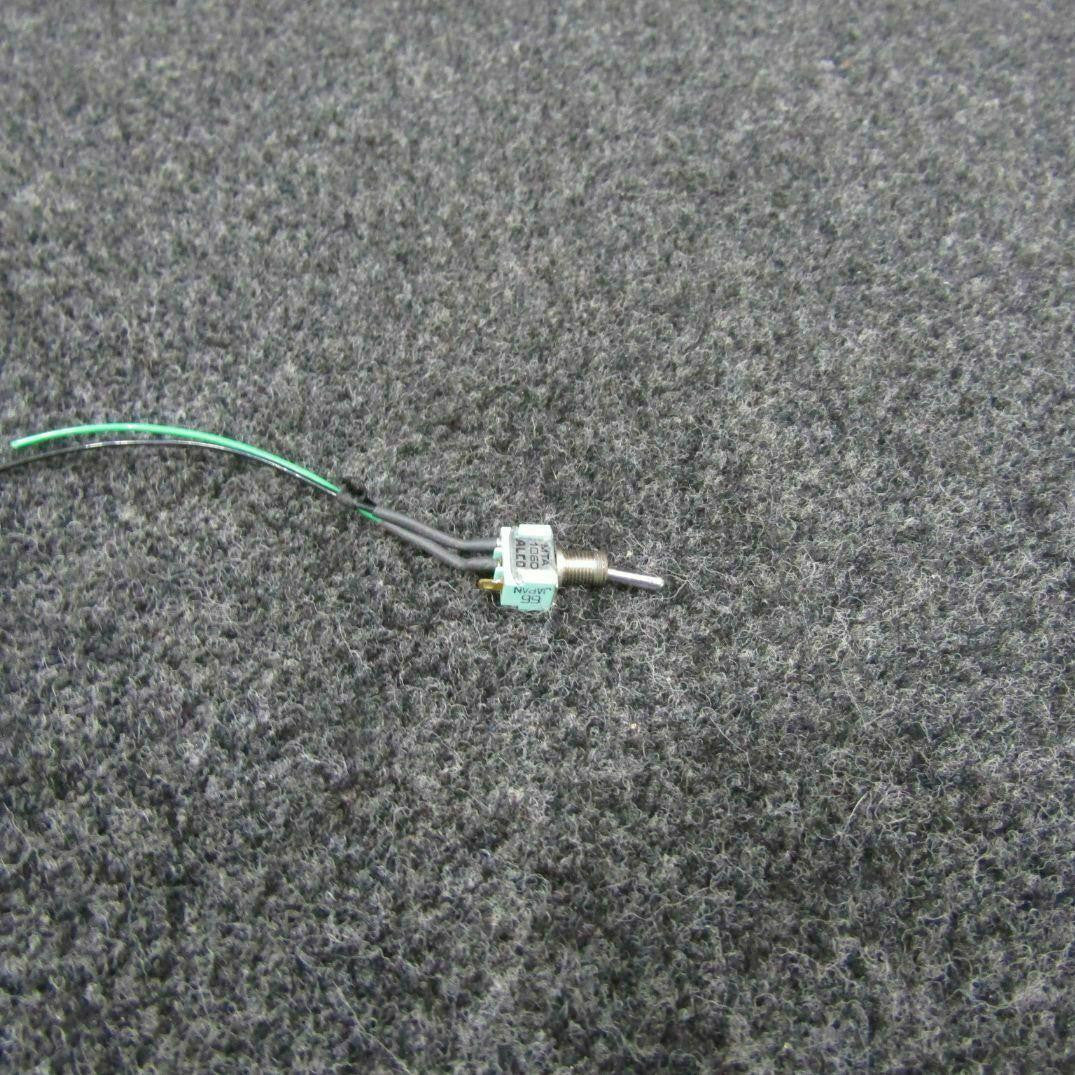 Piper MTA-106D Piper PA-31T Toggle Switch Assembly Set of 3 C20