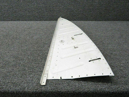 Cessna 2413080-2 Cessna 172RG Panel Tunnel Wall RH Keel