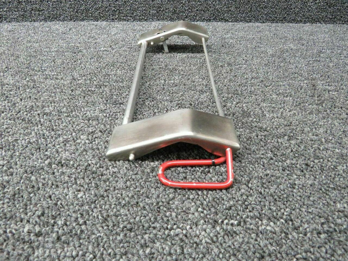 Beechcraft 35-415312-4 / 35-410316-4 Beech A36 Handle and Pin Window Latch RH