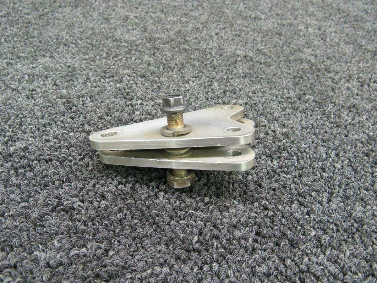 Robinson C958-5 Robinson R44 Main Rotor Control Bellcrank