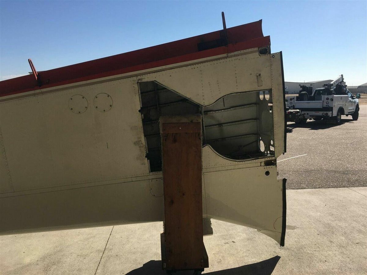 Beechcraft 35-115388-31 Beech V35B Wing Assy LH