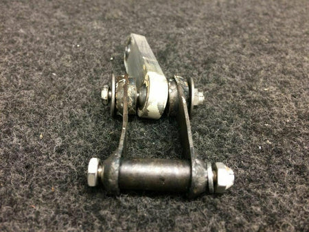 Piper 48807-002 / 48808-002 Piper PA-31T Cheyenne Link Assy Aileron Tab Control