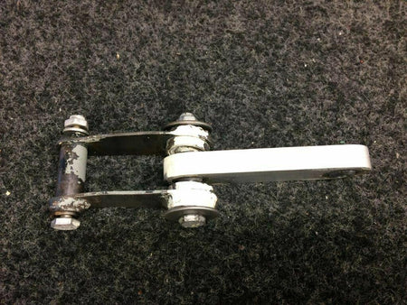 Piper 48807-002 / 48808-002 Piper PA-31T Cheyenne Link Assy Aileron Tab Control