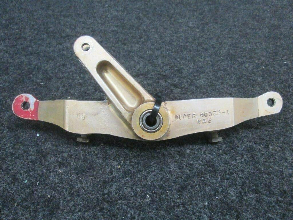 Piper 40339-011 Piper PA-31T Cheyenne Bellcrank Assy Aileron RH