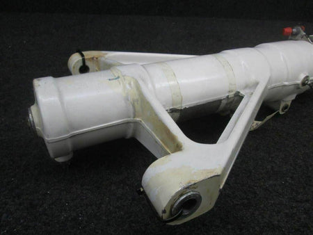 Piper 45504-008 Piper PA-31T Cheyenne Strut Assy Main Gear LH