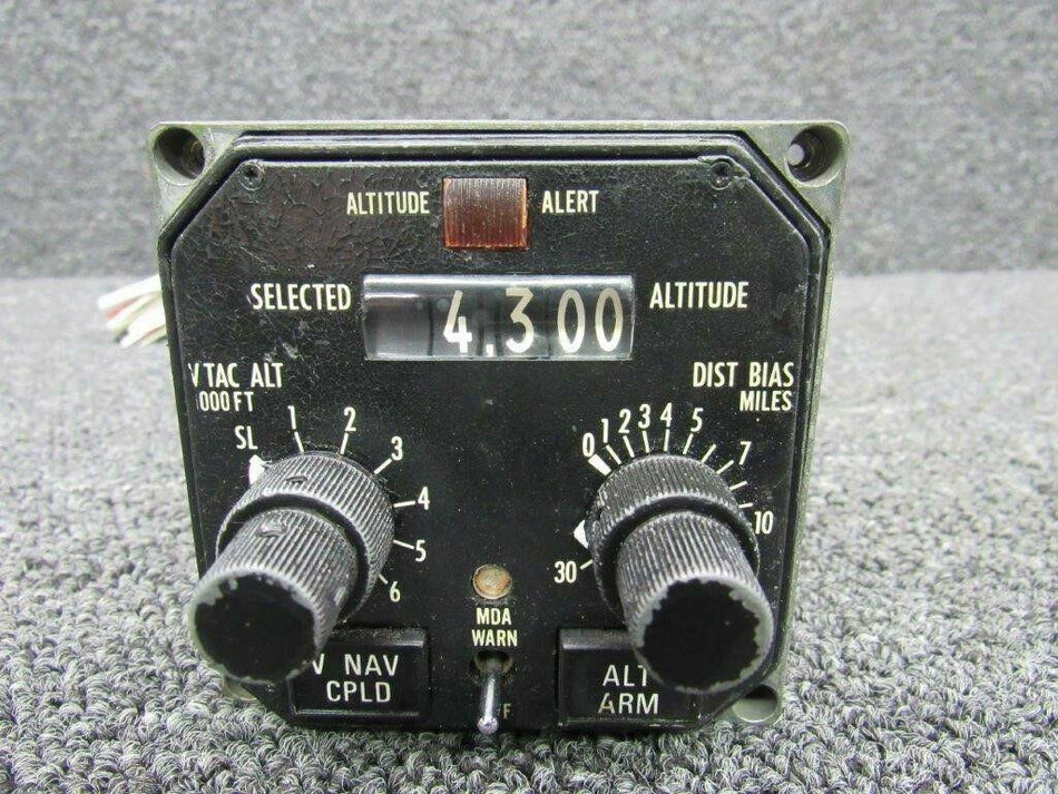 Piper 066-3022-07 Piper PA31T Bendix King Vertical NAV Computer