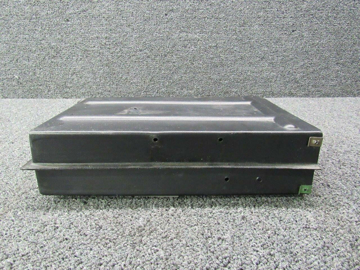 Cessna 0413375-10 Use 0413375-18-279 Cessna 150B Map Case Assy