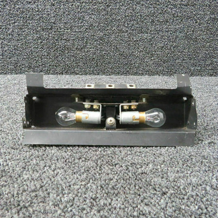Cessna 0711777-8 Cessna 210N Housing Overhead Panel Light Volts 28
