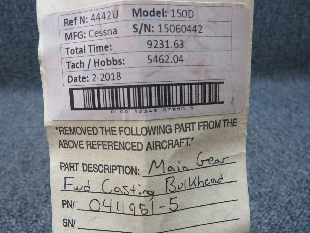 Cessna 0411951-5 Cessna 150D Main Gear Casting Bulkhead Fwd