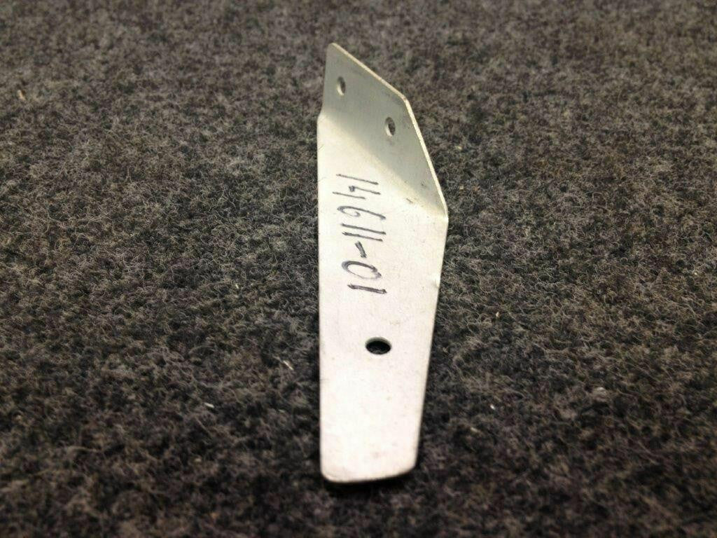 Does Not Apply 14611-001 Bracket Aileron Pulley SA
