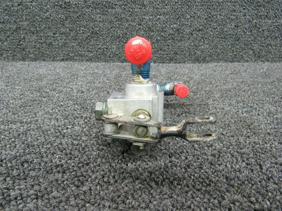 Piper 756-520 Piper PA23-250 Fuel Valve Assy