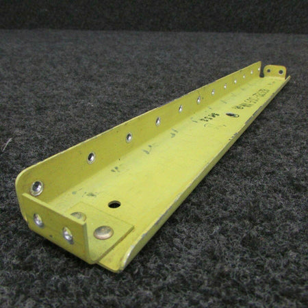 Piper PA46-350 Bracket Idler RH P/N 82922-005