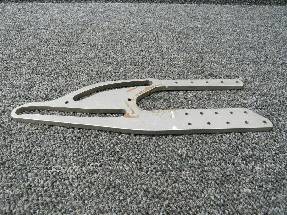 Piper PA46-350 Flap Track RH STA 93.00P/N 83558-003