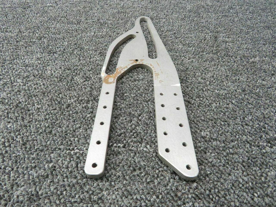 Piper PA46-350 Flap Track RH STA 93.00P/N 83558-003