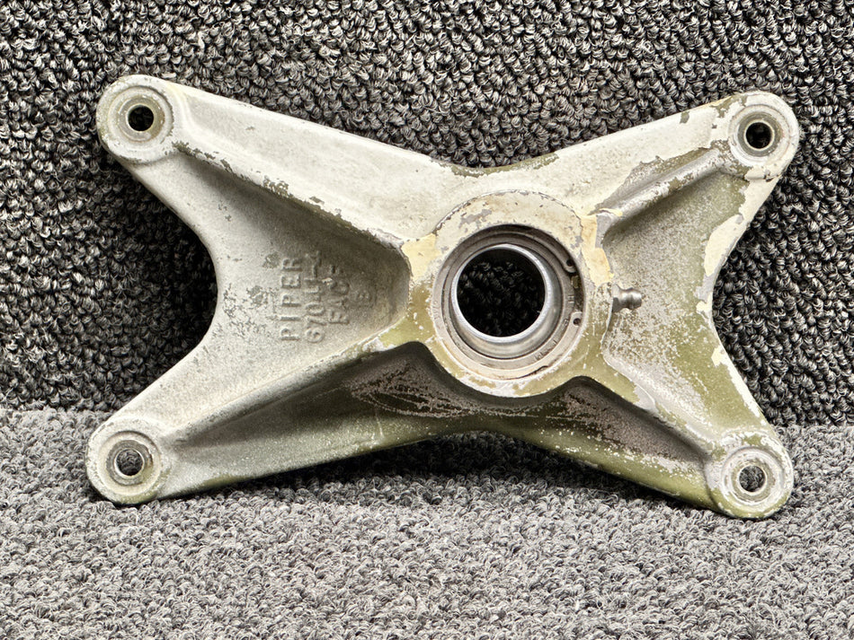 67040-015 (Cast: 67041-4) Piper PA32R Trunnion Fitting RH Forward