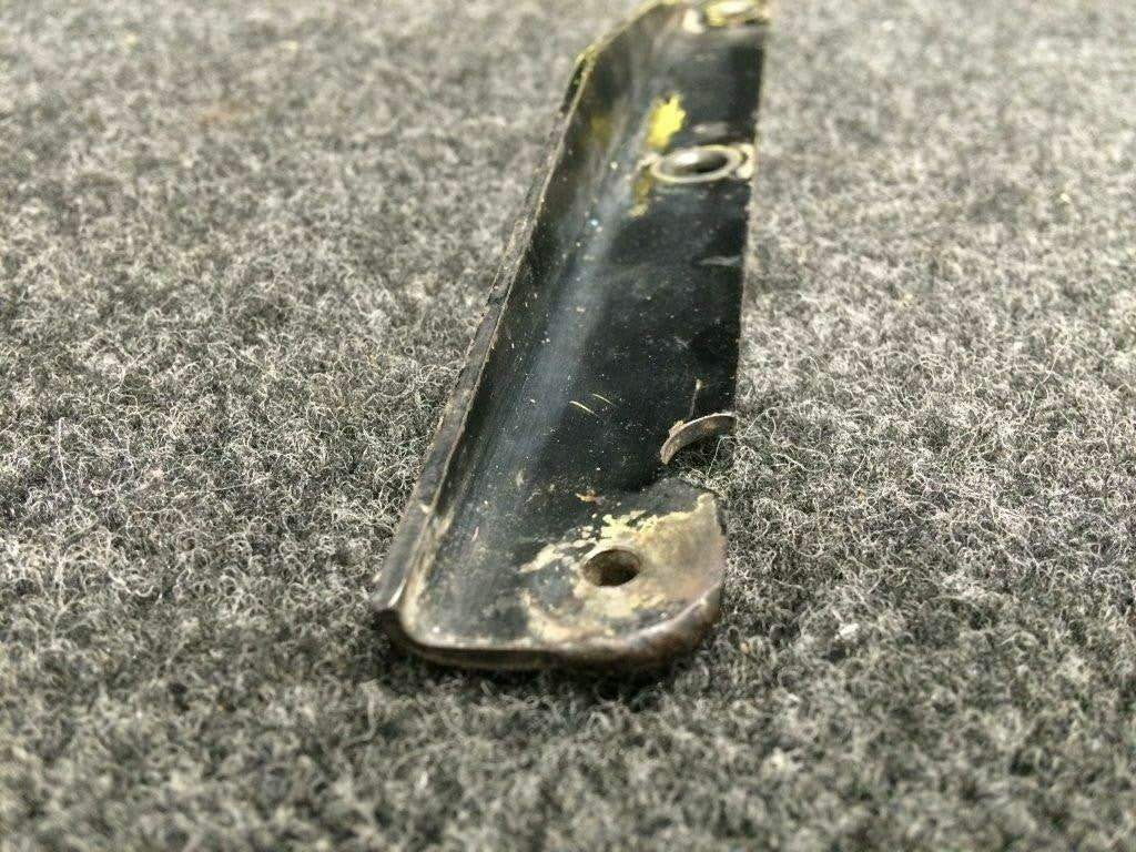 Bellanca 14-19-3A Bracket Static Cable LHP/N 194091