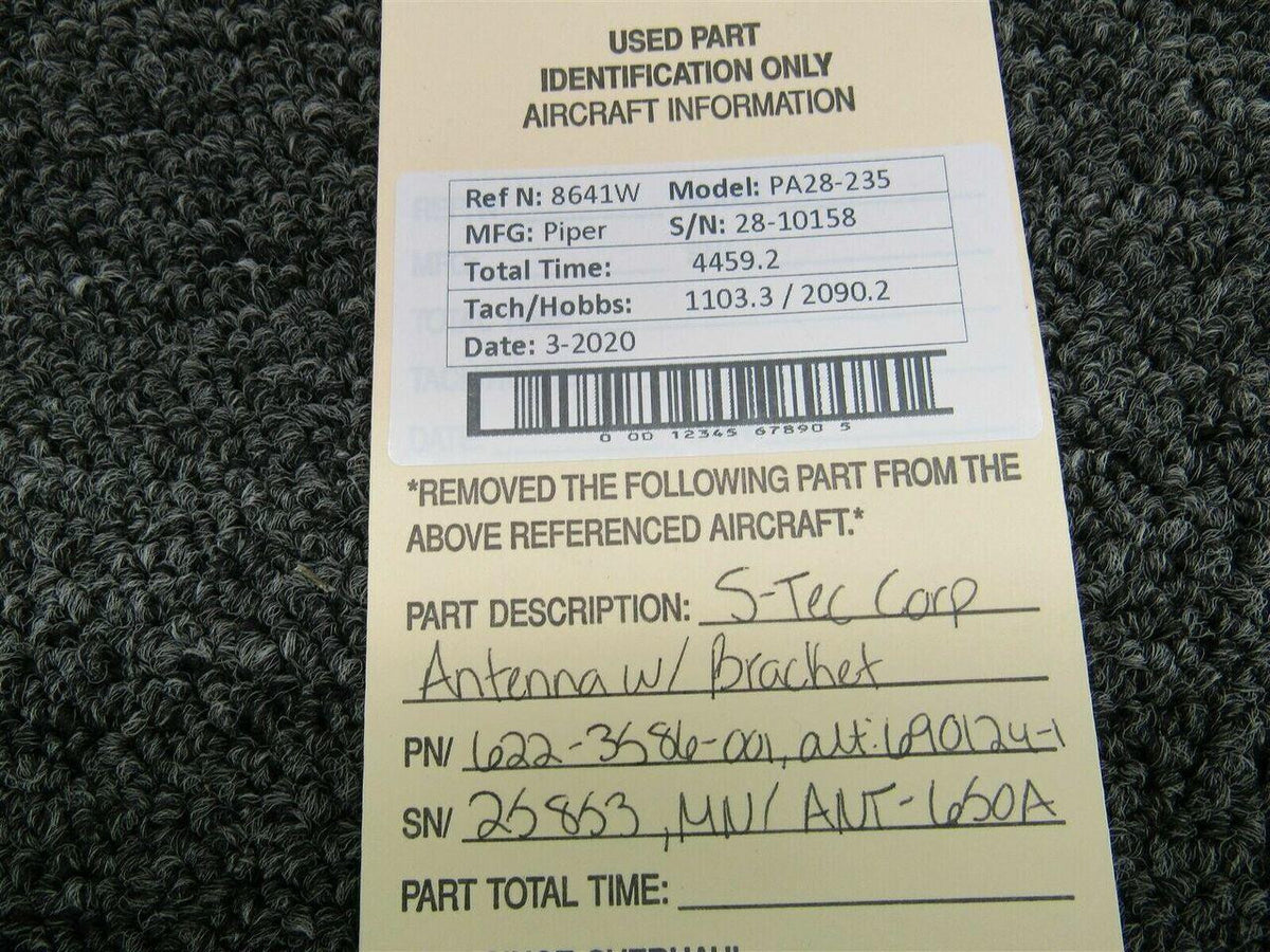 S-Tec Corp 622-3586-001 Piper PA28-235 S-Tec Corp ANT-650A Antenna w/ Bracket