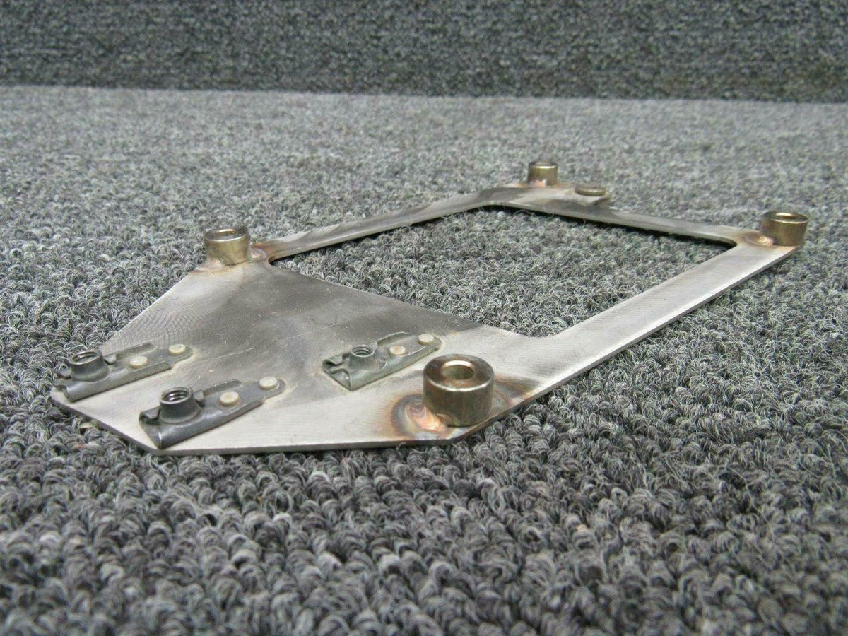 Piper 89661-021 Piper PA46-350P Plate Assy Bleed Air Valve