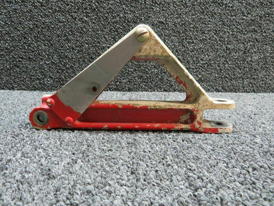 Piper 67025-002 Use 67025-011 Piper PA-32R-301 Link Assy Main Gear Truss